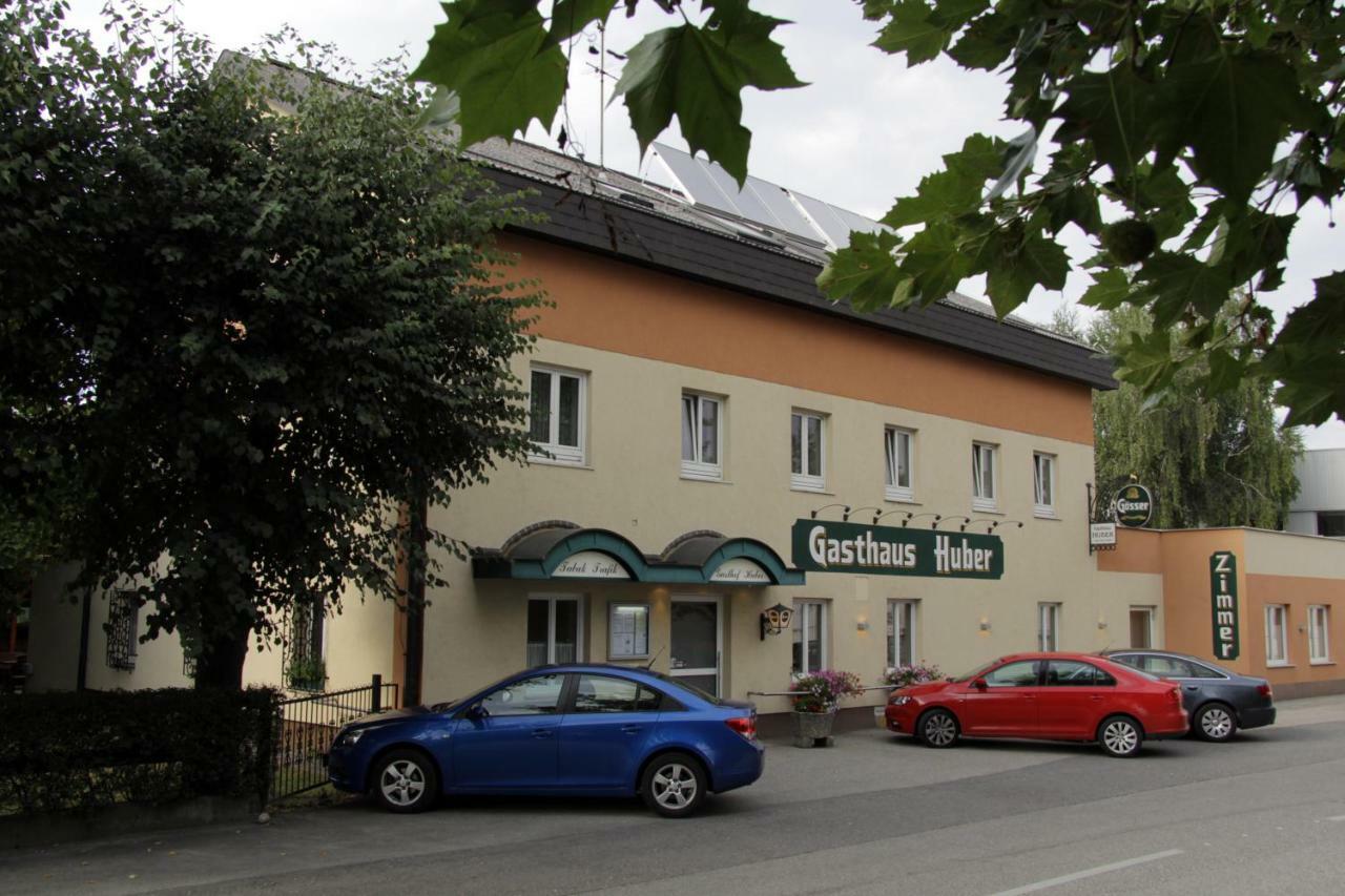 Gasthof Huber Wels Dış mekan fotoğraf
