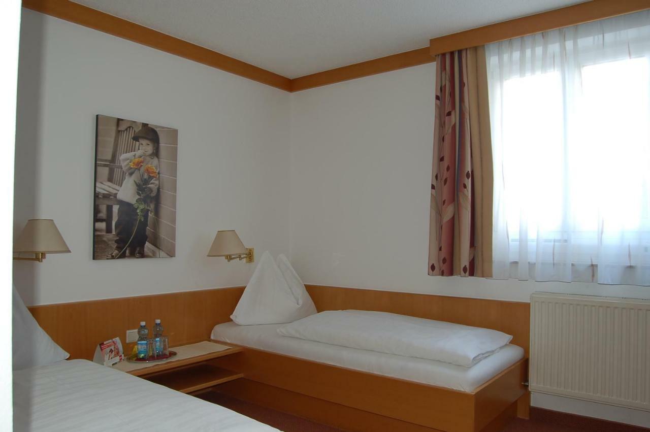 Gasthof Huber Wels Dış mekan fotoğraf